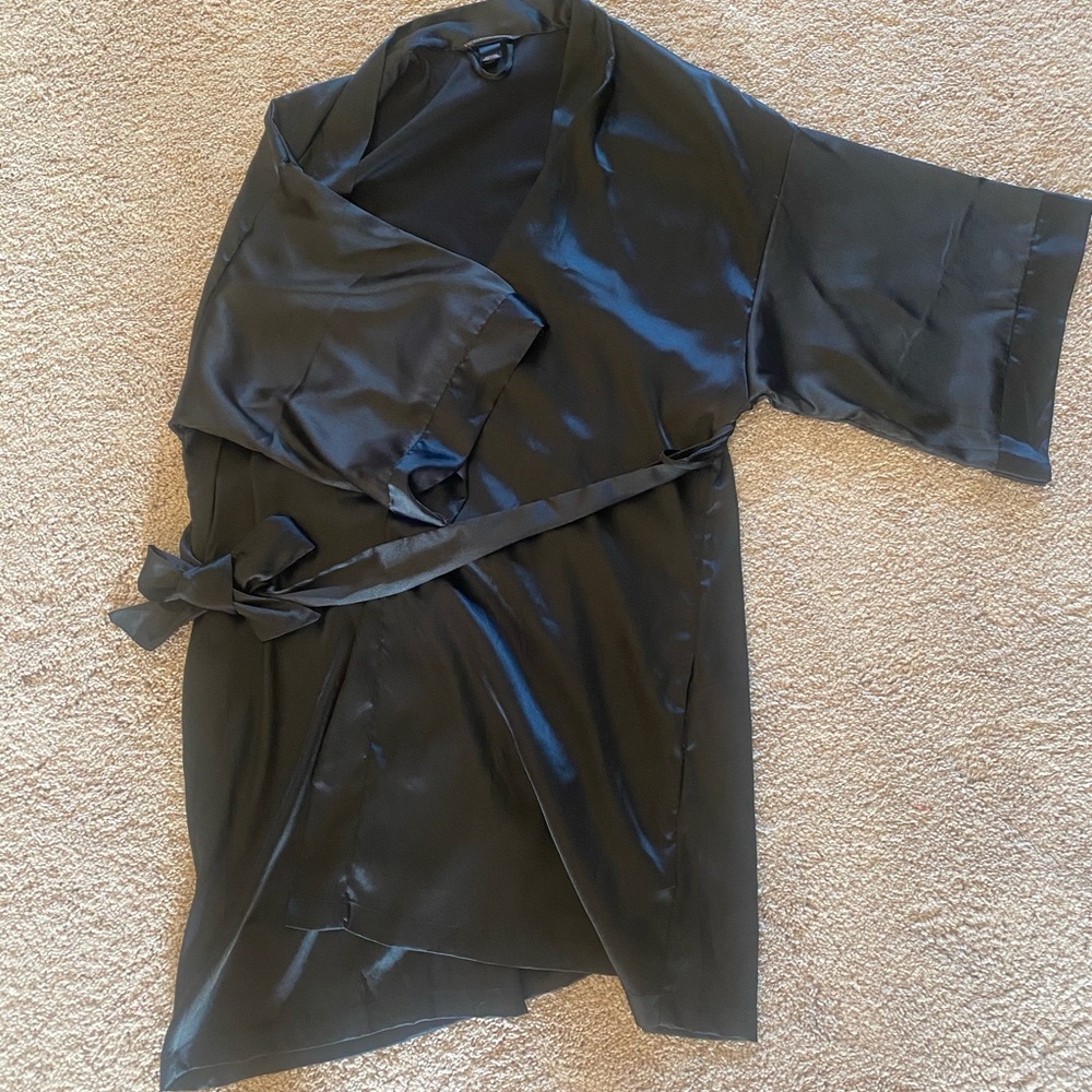 Victoria’s Secret Robe NWOT